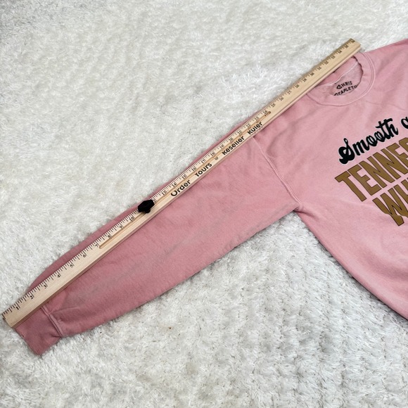 Chris Stapleton Women's M Medium Pink Smooth As Tennessee Whiskey Sweatshirt - Picture 6 of 11